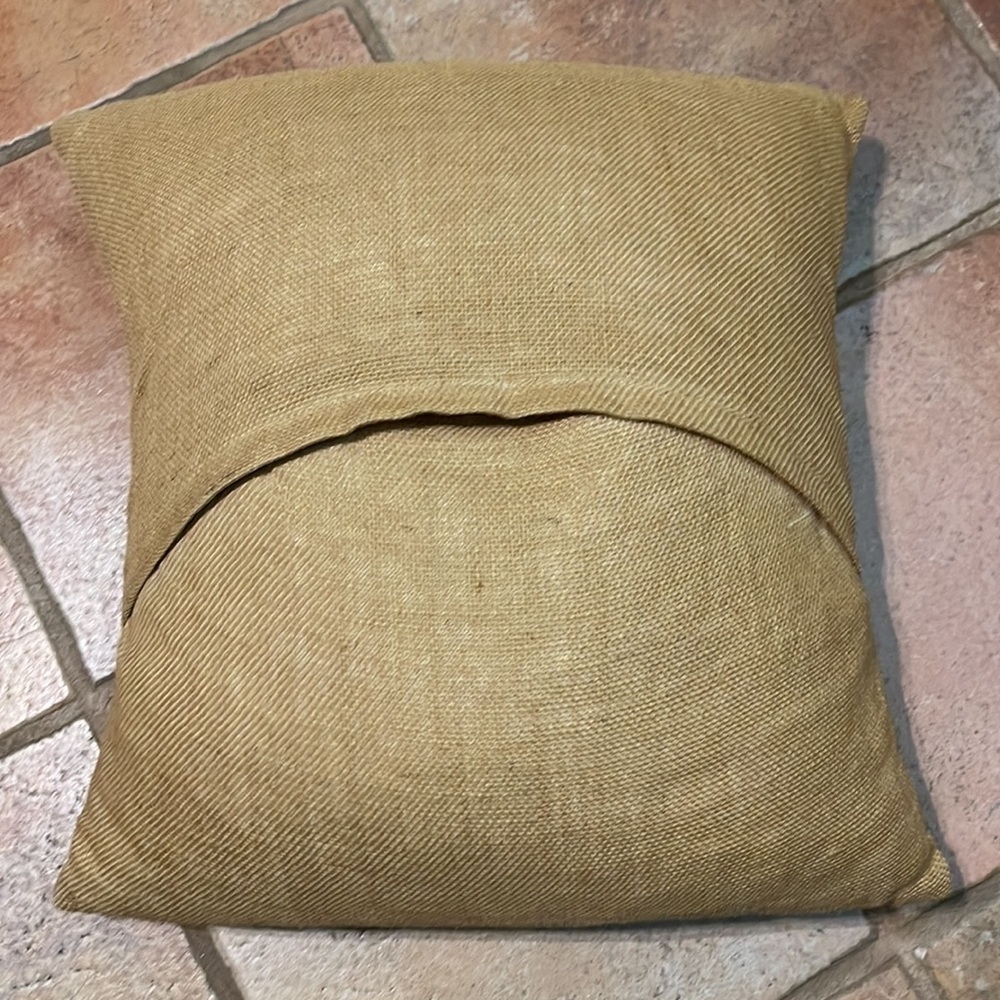 Baseball down pillow - Picture 2 of 2